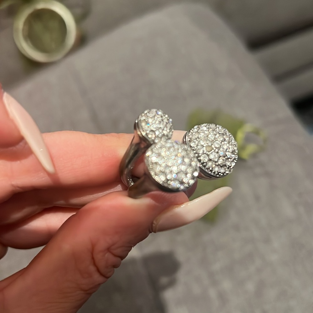 Ring - Picture 4 of 6